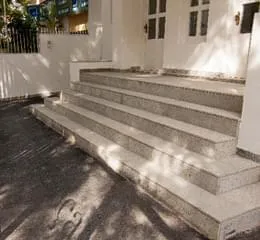 Solução sustentável em concreto permeável com alta capacidade de drenagem
